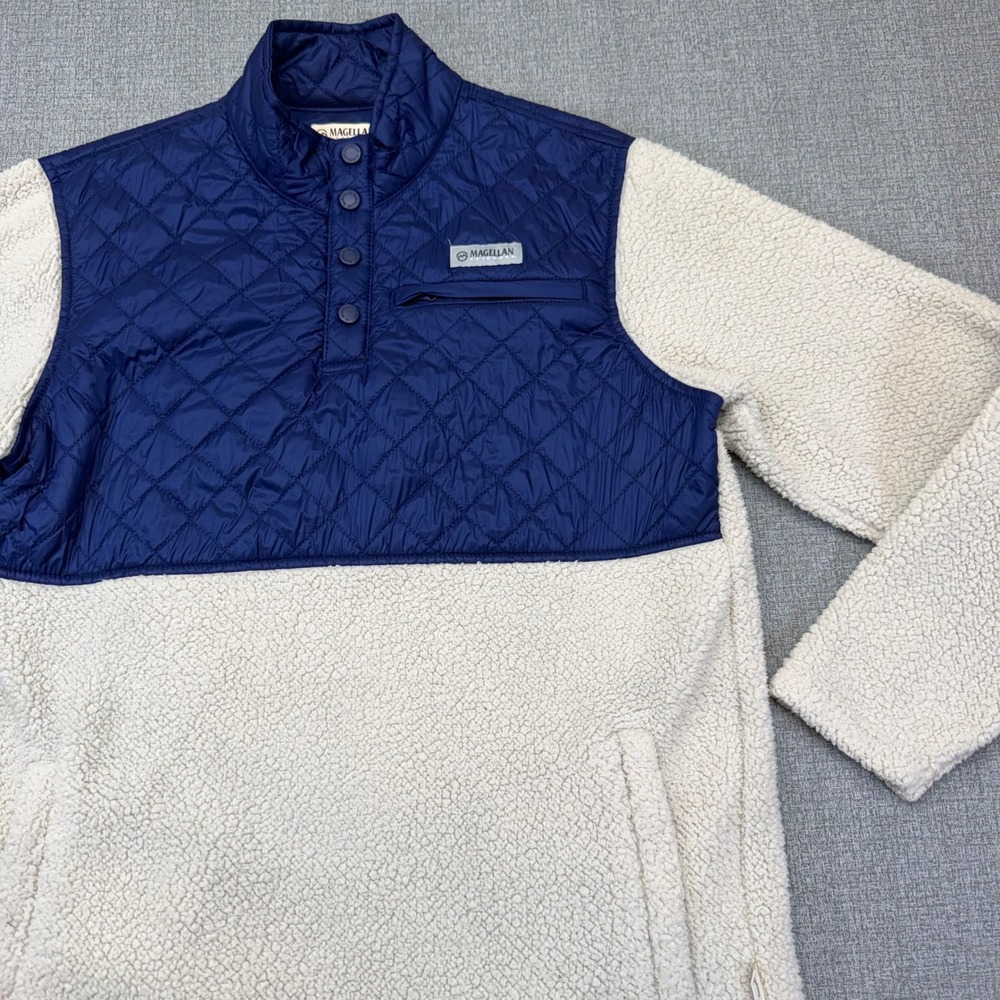 Magellan Outdoors Sherpa Fleece Quilted Snap Pullover Men's Size S Cream Blue
